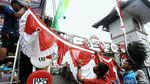 Gang-gang di Lubang Buaya Berhias Merah Putih