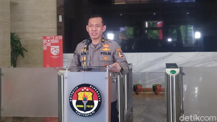 Karo Penmas Divisi Humas Polri Brigjen Awi Setiyono (Luqman Arunanta/detikcom)
