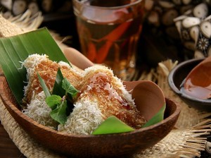 5 Fakta Kue Lupis, Jajan Pasar yang Kenyal Legit
