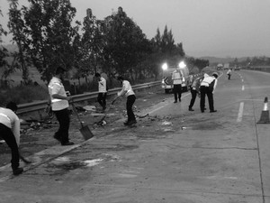 Cerita Paniknya Keluarga Korban Kecelakaan Maut Tol Cipali