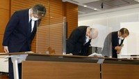 Terkait dengan insiden kapal kandas yang menyebabkan tumpahan minyak, pemilik kapal Jepang yang kandas di perairan Mauritius pun meminta maaf karena telah mengakibatkan bencana ekologi besar. Kepala Mitsui OSK Lines, Akihiko Ono, pun berjanji perusahaannya akan melakukan berbagau upaya untuk mengatasi isu tersebut. Permintaan maaf tersebut diketahui dilakukan pada Minggu (8/8) lalu di Tokyo. Kyodo News via AP.