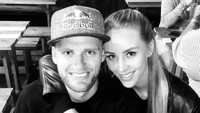 Untuk diketahui rider Moto2, Brad Binder, naik kelas mulai musim ini mengisi posisi yang ditinggalkan Johann Zarco yang pindah ke Ducati. Foto: Instagram @courtneyrenniers_wffpro