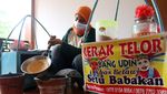 Pelaku UMKM Khas Betawi Bertahan di Tengah Pandemi