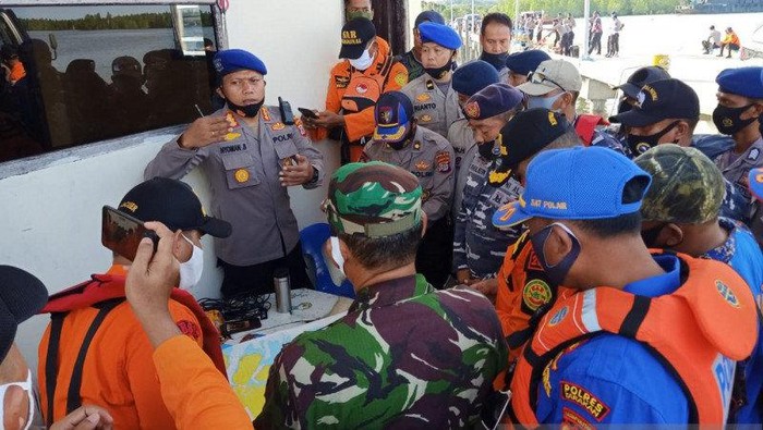 Pencarian 3 polisi hilang di laut Kaltara.