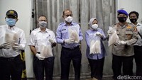 TB juga menyebut penyelundupan ikan patin fillet ini sangat berpotensi menimbulkan kerugian bagi nelayan dan usaha perikanan Indonesia. Setidaknya, ada sejumlah pelanggaran sebagaimana diatur dalam Pasal 16 jo Pasal 88 Undang-Undang Perikanan atau setidaknya Pasal 7 ayat (2) jo Pasal 100, UU Nomor 31 tahun 2004 ttg Perikanan sebagaimana diubah dengan UU Nomor 45 tahun.