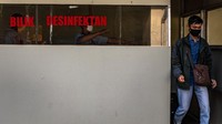 Meski demikian, masih banyak juga perusahaan yang tetap menjalankan usahanya dan berproduksi serta tidak melakukan PHK terhadap pekerjanya. Meski demikian, masih banyak juga perusahaan yang tetap menjalankan usahanya dan berproduksi serta tidak melakukan PHK terhadap pekerjanya.