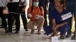 Potret Rekonstruksi Pembunuhan Oleh Sepasang Kekasih di Pekalongan