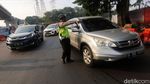 Hari Ini Sanksi Tilang Ganjil Genap Mulai Diterapkan