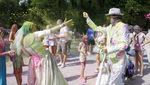 Tak Hanya India, Ukraina Juga Gelar Festival Holi Lho