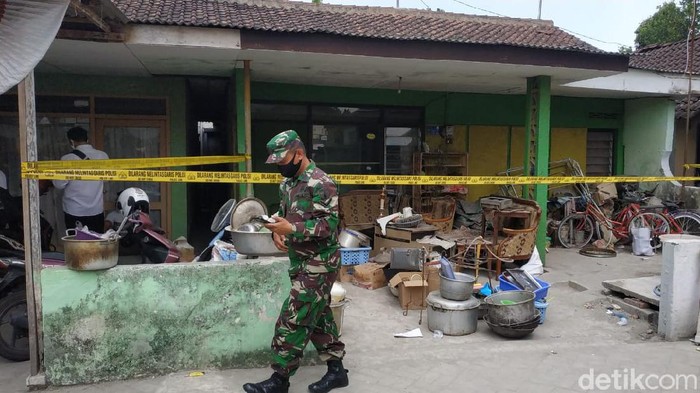 Warga Blitar Jadikan Benda Mirip Mortir untuk Asbak