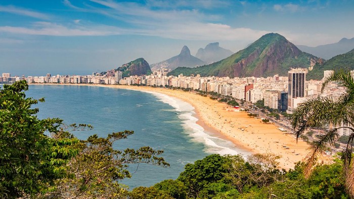 Pantai Copacabana di Rio de Janeiro