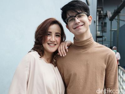 Andi Soraya Pamer Darren Starling, Buah Cinta dengan Steve Emmanuel