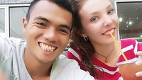 Hidup di Prancis, Danil sering membuat masakan Indonesia enak untuk Clem dan keluarganya. Hal ini terlihat di akun YouTube Clem yang kini sudah memiliki lebih dari 25 ribu subscribers. Foto: Instagram danil_gustian_c