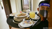 Tiada lagi prasmanan dan sarapan di Four Star By Trans Hotel akan diantar langsung ke kamar, servis ini diberi secara cuma-cuma.