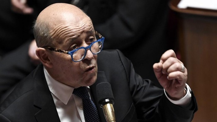 French European and Foreign Affairs Minister Jean-Yves Le Drian speaks during a session of Questions to the government, on July 28, 2020, at the National Assembly in Paris. (Photo by STEPHANE DE SAKUTIN / AFP)