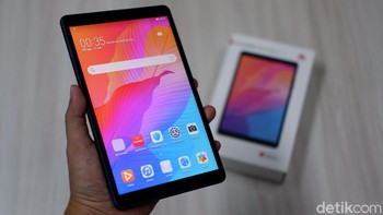 Huawei menjual MatePad T8 seharga Rp 1.649.000. Periode pre-order telah dimulai 10 Agustus hingga 24 Agustus 2020. Foto: Adi Fida Rahman/detikINET