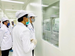 Lewat Perpres, Jokowi Perintahkan Vaksinasi Corona Tahun 2020-2022