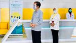 Foto: Jokowi Tinjau Uji Klinis Vaksin COVID-19 di Bandung