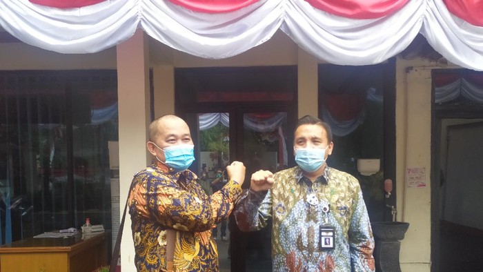 Koordinator MAKI Boyamin Saiman dan Kepala Komjak Barita Simanjuntak