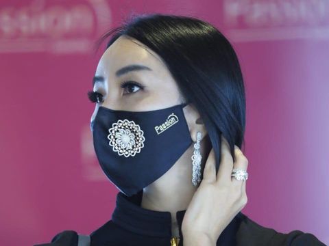 Masker berlian dari Passion Jewelry Masker berlian dari Passion Jewelry