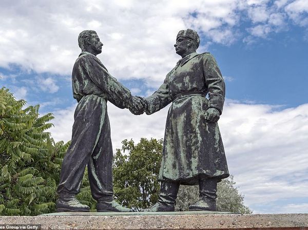 Foto: Penampakan Taman Komunis di Hungaria