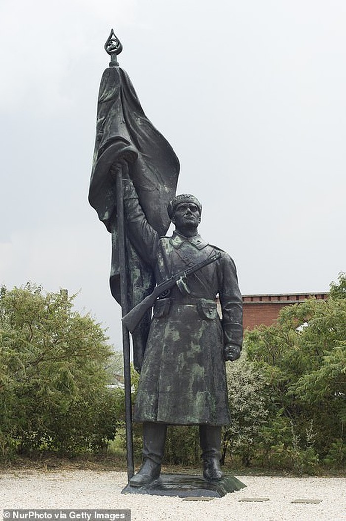 Taman komunis di Budapest