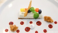 Salah satu desert di The Trans Resort Bali.