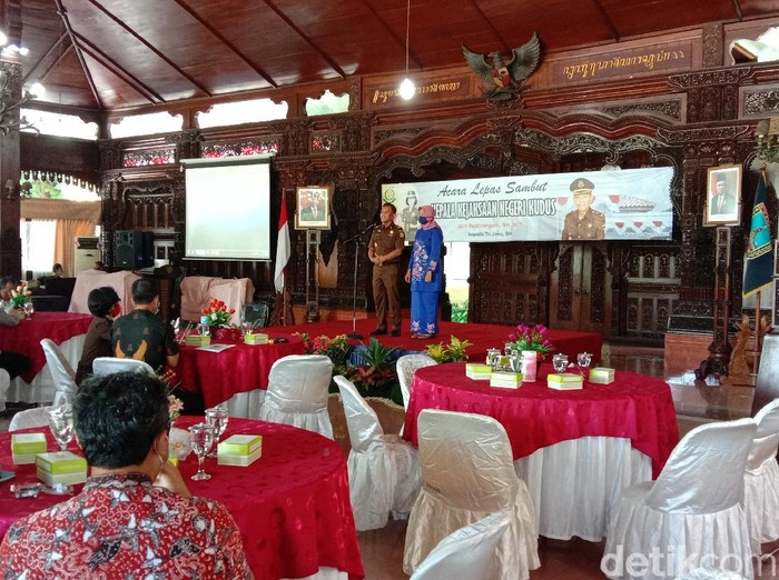 Acara pisah sambut Kepala Kejari Kudus di pendopo Kabupaten Kudus, Rabu (12/8/2020).