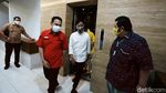 Momen Gibran Terima SK Dukungan Golkar dari Airlangga