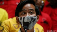 Seperti diketahui, Gibran Rakabuming Raka mengantongi dukungan gajah di Pilkada Solo 2020. Berpotensi hanya menjadi calon tunggal di Pilwalkot Solo, putra Presiden Joko Widodo (Jokowi) itu pun ditantang kotak kosong.