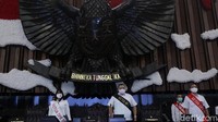 Selain menggelar gladi kotor Sidang Tahunan MPR, persiapan lainnya yang turut dilakukan adalah menyemprotkan disinfektan ke sejumlah area di kawasan Komplek Parlemen, Jakarta.