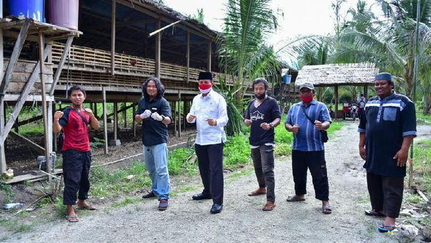 Kepala BNPT, Komjen Boy Rafli Bersama Eks Napiter di Poso