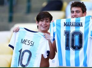 Maradona Meninggal, AVB Minta Nomor 10 Dipensiunkan di Sepakbola