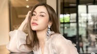 Bagaimana, ingin lebih dekat dengan Liza? Yuk, baca artikelnya di detikHOT! Dok. Instagram/izadtya