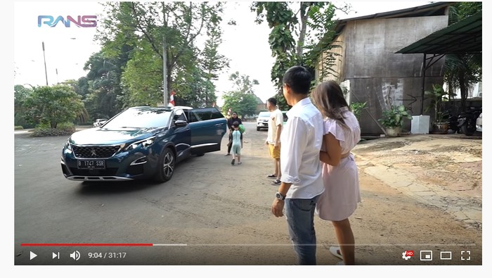 Mobil Rafathar