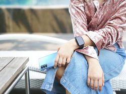 Unboxing Oppo Watch, Jam Tangan Pintar yang Menawan