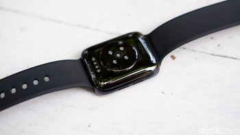 Bagian belakang terdapat lima sensor. Foto: Adi Fida Rahman/detikINET