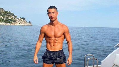Cristiano Ronaldo dan Pesepakbola Lain yang Sudah Liburan Duluan