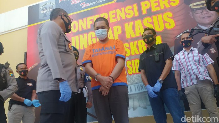 pembunuhan di sidoarjo