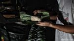 Perajin Tempe yang Bertahan Eksis di Masa Pandemi