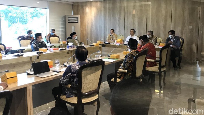 Pimpinan DPR RI menerima kedatangan MUI. DPR mendapat masukan soal omnibus law RUU Cipta Kerja hingga RUU HIP (Rolando Fransiscus/detikcom)