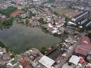 Potret Situ yang Semakin Terhimpit Permukiman