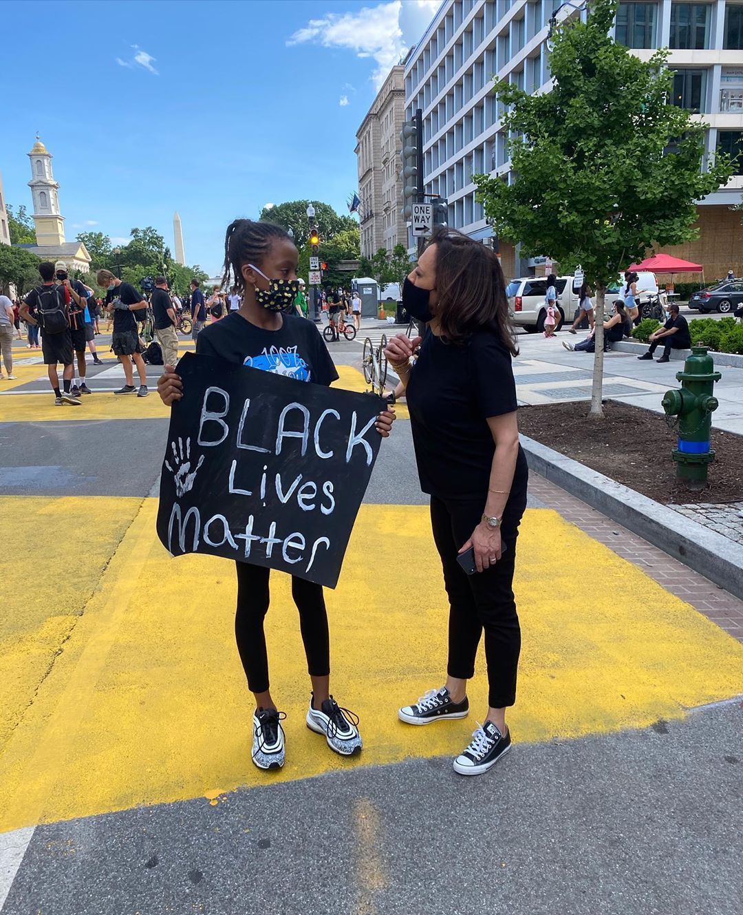 sneakers Kamala Harris