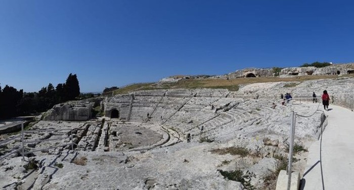 Teater Siracusa di Sisilia