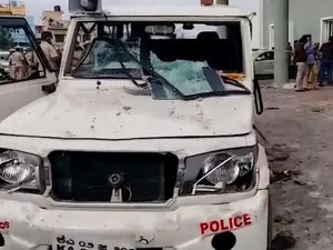Video Kerusuhan di India Dipicu Postingan Hina Nabi Muhammad, 3 Tewas