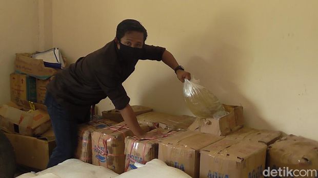 BPOM sita 5,3 ton miras cap tikus di Gorontalo