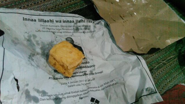 Bungkus makanan yang bikin salah fokus