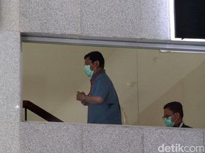 Eks Bupati Bogor Rachmat Yasin Punya Vellfire Diduga dari Duit Haram