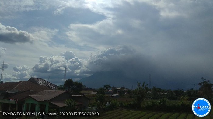 Erupsi Gunung Sinabung (dok. Istimewa)