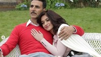 Dalam film tersebut Esha beradu peran dengan Akshay Kumar. Dok. Instagram/egupta